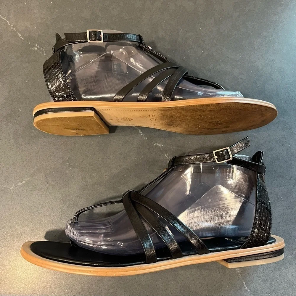 Isola marica sandal